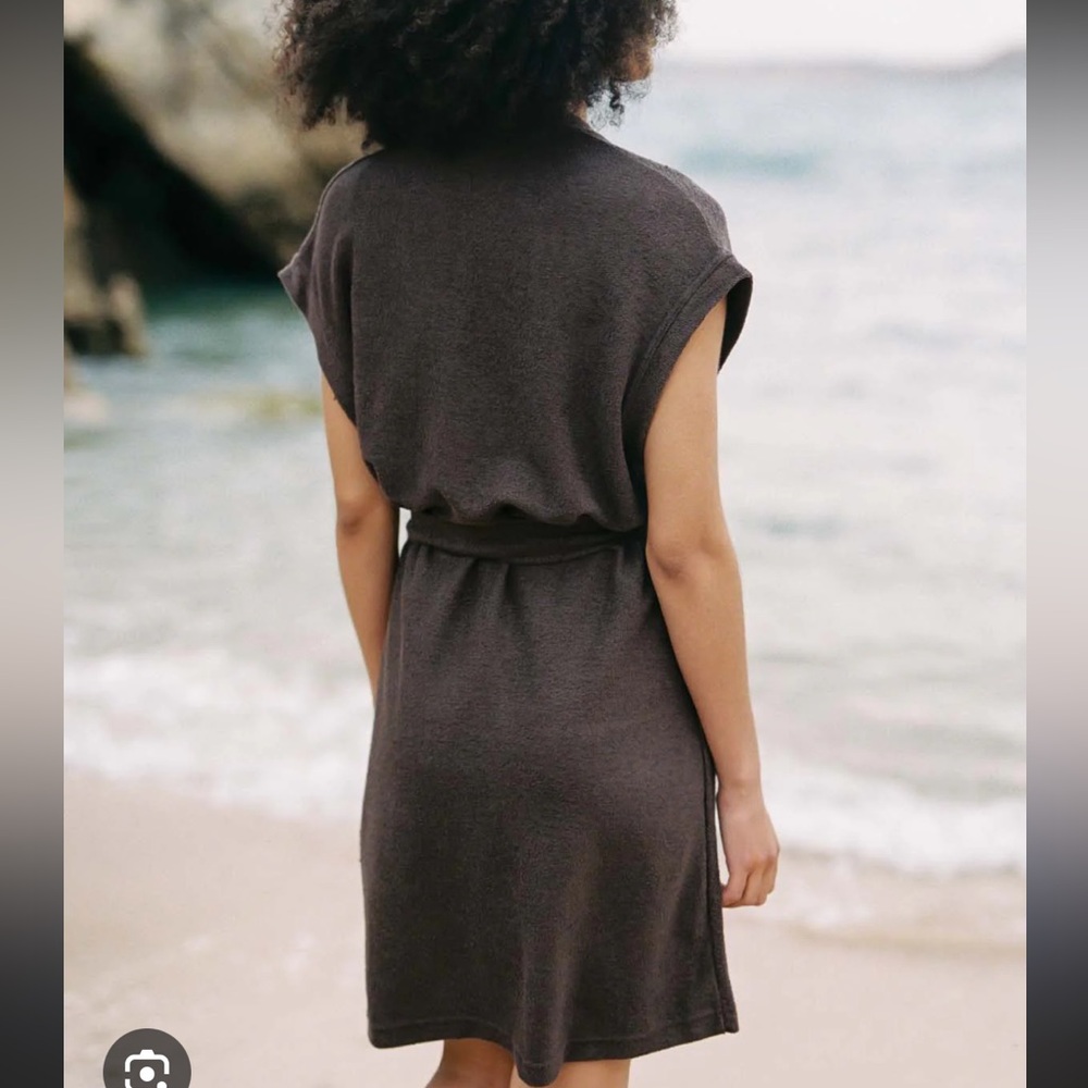 Harly Jae Coco Terry cover-up size s/m NWOT - Picture 3 of 10